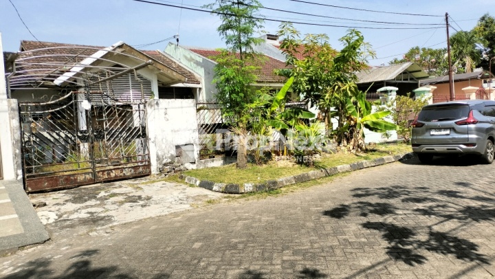 Hitung Tanah Darmo Sentosa Raya Jajar Tunggal Hitung Tanah Darmo Sentosa Raya Jajar Tunggal