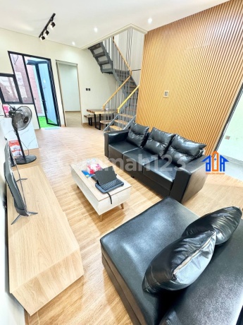 Minimalist Furnished 4 Bedroom House Near Depok Toll Road