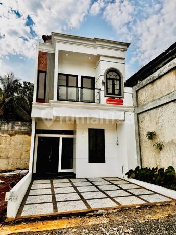 Rumah Mewah Siap Huni Akses Dekat Pintu Tol Cinere Limo