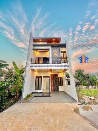 Rumah 2 Lantai Murah di Pancoran Mas Dekat Stasiun Kereta Depok