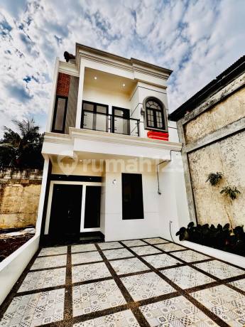 Rumah Mewah Siap Huni Akses Lebar Dekat Tol Limo Depok