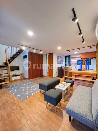 Rumah Furnished Akses Strategis Dekat Pintu Tol Desari