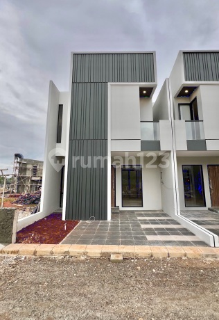 Rumah 2 Lantai Siap Huni Akses Lebar di Sawangan Depok Rumah 2 Lantai Siap Huni Akses Lebar di Sawangan Depok