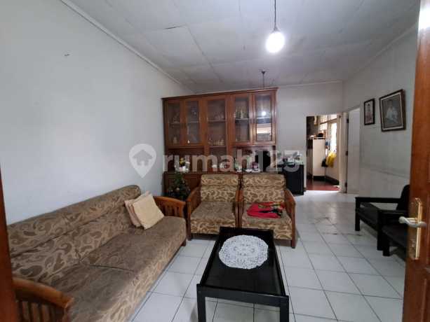 Rumah Kodya Bandung Bebas Banjir Di Kompleks Ujungberung Indah