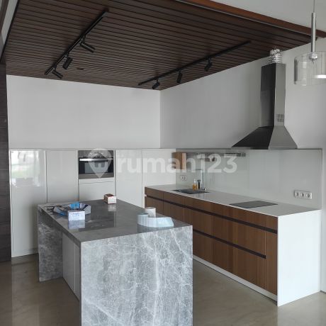 Apartemen Sumatra 36 2 Kamar Tidur Bagus Semi Furnished