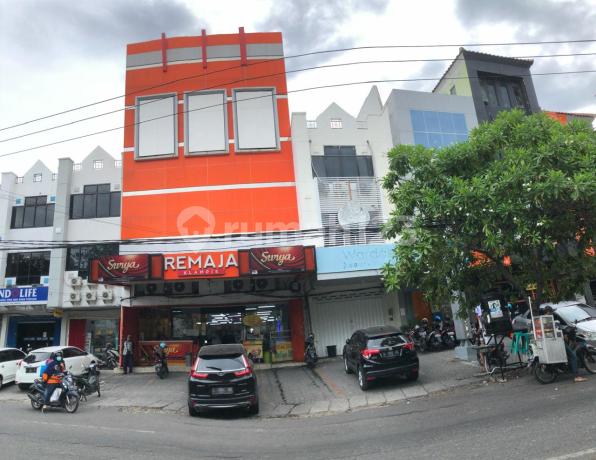 Ruko Klampis Jaya Luas.80m2 (4,7x17) Bangunan 3 Lantai Hadap Jalan Raya