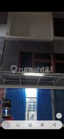 Ruko 2 Lantai Fiorenza Citra Raya