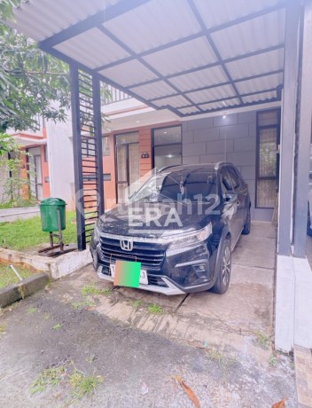 Dijual Rumah 2 Lantai Full Furnished di Grahayana Karawang