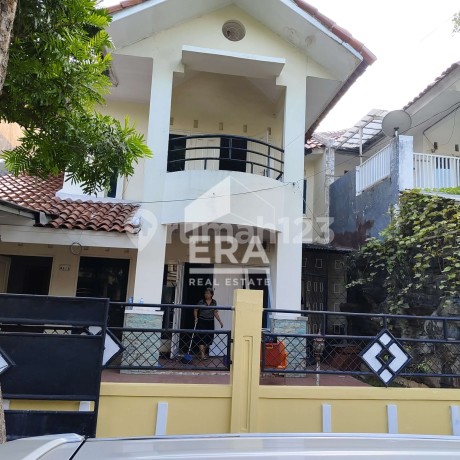 Dijual Cepat Rumah 2 Lantai di Resinda Karawang, SHM