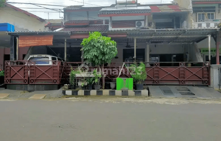 Rumah di Wisma Menanggal Harapan dkt Masjid Al-Akbar Surabaya