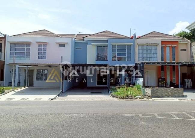 Dijual Rumah 2 Lantai Beverly Park Batam Center