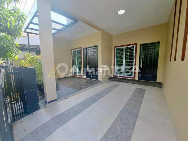For Sale 2-Story House Plamo Garden Batam Center