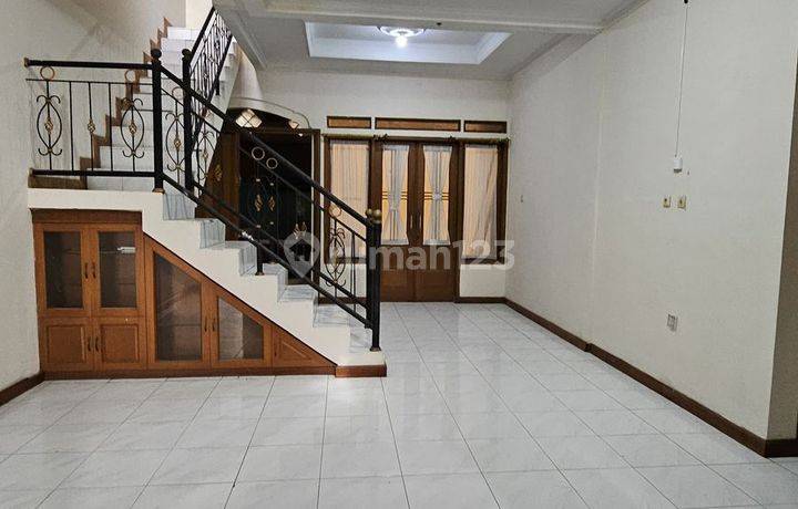 Rumah Siap Huni di Komplek Panorama Alam Parahyangan Bandung