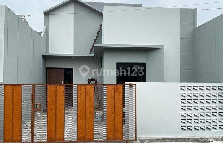 Rumah 3 KT Strategis Akses Dekat Gerbang Tol Cakung 1 Siap Huni J32247