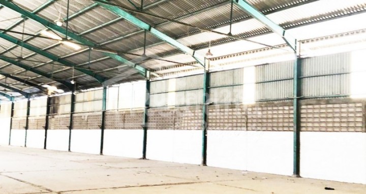 Gudang di Pergudangan Madukoro , Semarang Vn 5645 Gudang di Pergudangan Madukoro , Semarang Vn 5645