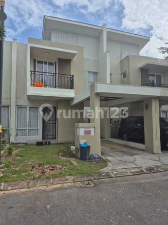 Dijual Rumah Dalam Cluster Perumahan Elite