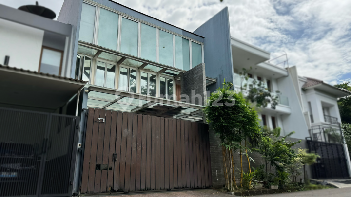 Dijual Rumah 4 Lantai - Taman Permata Buana, Kembangan Jakarta Barat