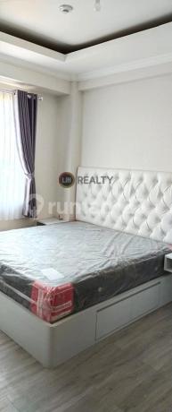 Fully Furnished Apartment Right in Front of Cimanggis Toll Exit at Podomoro Golf View - Depok