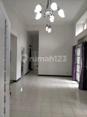 Rumah Luas SHM di Tatar Jingganagara, Kota Baru Parahyangan
