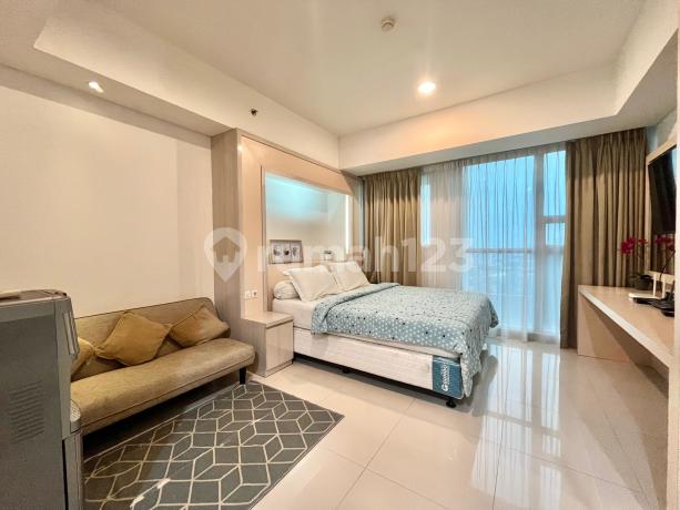 Studio Apartment Kemang Village Residence For Rent