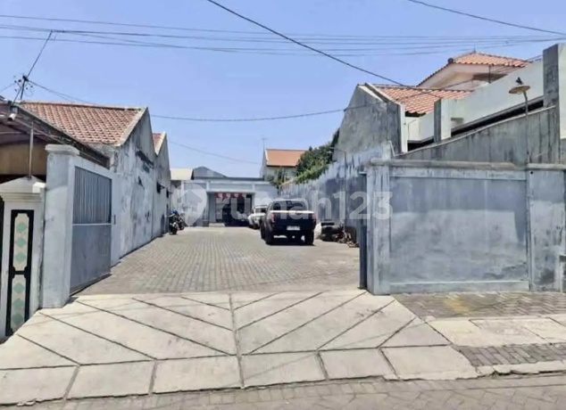 Turun Harga !!! Gudang & Workshop Kutisari Dekat Tenggilis, Siwalankerto Cocok untuk Usaha