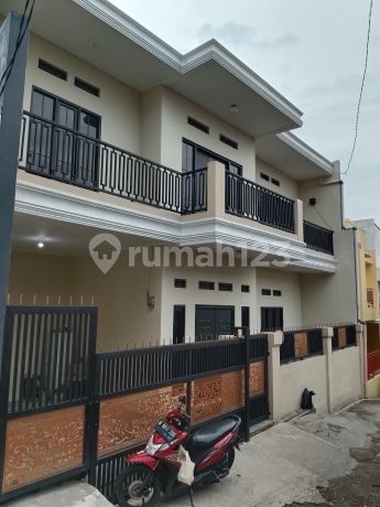 Di Jual Cepat Rumah Bangunan Baru Siap Huni Lokasi Cigadung