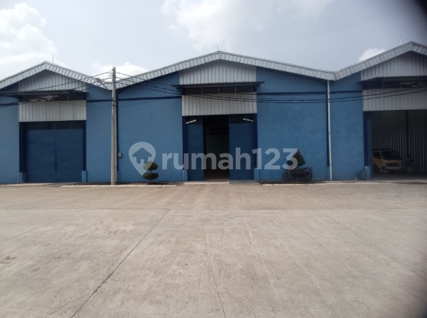 Gudang Sewa/jual Lb:300 M2 Siap Pakai Lokasi Strategis