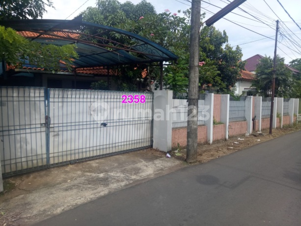 House in Bukit Permai Cibubur with SHM, Close to Jagorawi Toll Road House in Bukit Permai Cibubur with SHM, Close to Jagorawi Toll Road