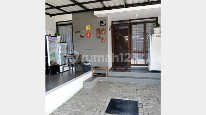 Dijual Rumah Saphire Gateways – Hunian Modern dengan Mezzanine Strategis Dijual Rumah Saphire Gateways – Hunian Modern dengan Mezzanine Strategis