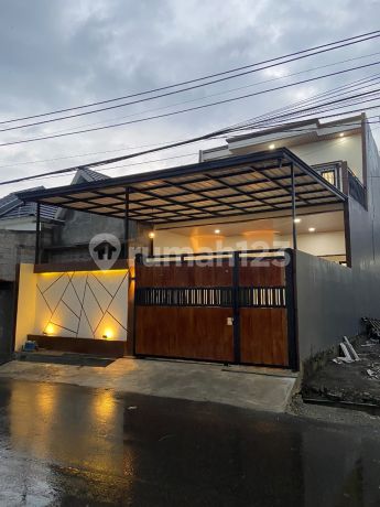 Di Jual Rumah Baru Mewah di Klipang Dekat Unimus