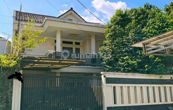 Rumah 2 Lantai Terawat Dan Siap Huni Permata Kopo I