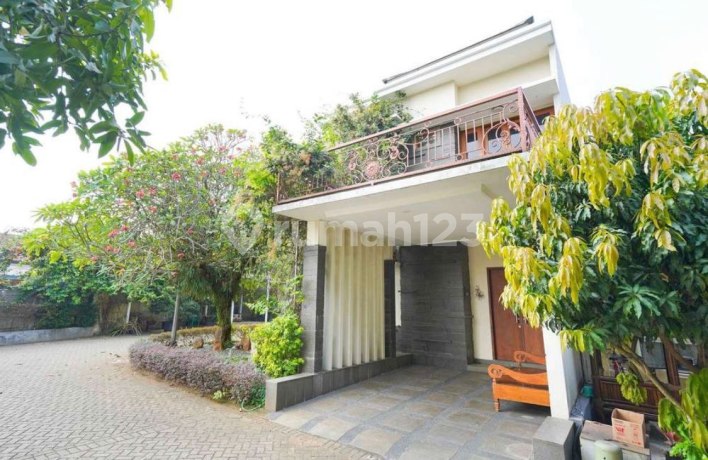 Dijual Rumah Bagus di Grand Cibubur Country Cikeas Bogor Dijual Rumah Bagus di Grand Cibubur Country Cikeas Bogor