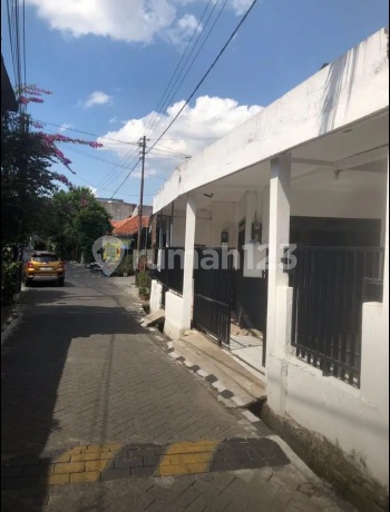 Active Boarding House in the City Center at Jl Pleburan Singosari, South Semarang Active Boarding House in the City Center at Jl Pleburan Singosari, South Semarang