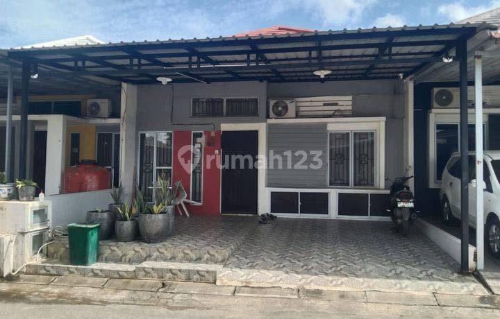 Dijual Murah Rumah Cantik Livia Garden Batam Kota