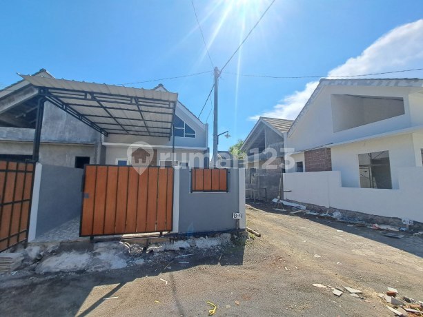 Rumah 1 Lantai Dekat Puskesmas Sukodono Sidoarjo