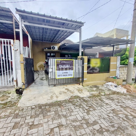 Minimalist Residence at Puri Krakatau Hijau Near Brownstone Minimalist Residence at Puri Krakatau Hijau Near Brownstone