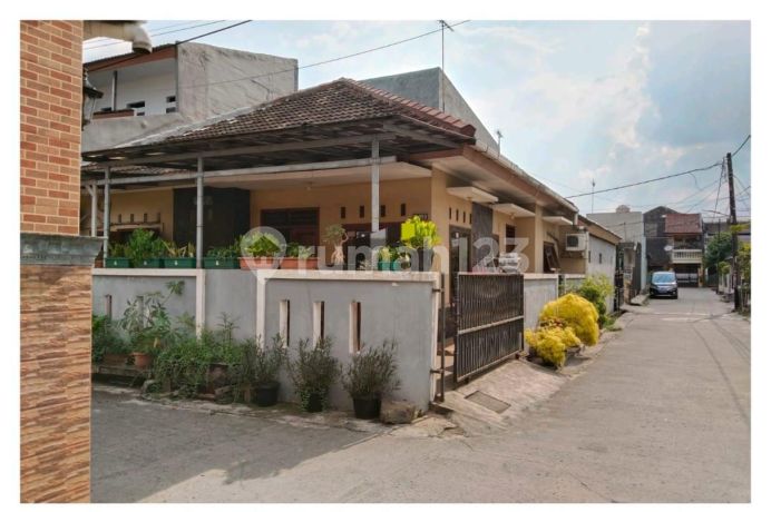 Dijual Rumah Strategies Dalam Komplek Dekat Lrt Cikunir 2 Di Jakasampurna, Bekasi Barat Dijual Rumah Strategies Dalam Komplek Dekat Lrt Cikunir 2 Di Jakasampurna, Bekasi Barat