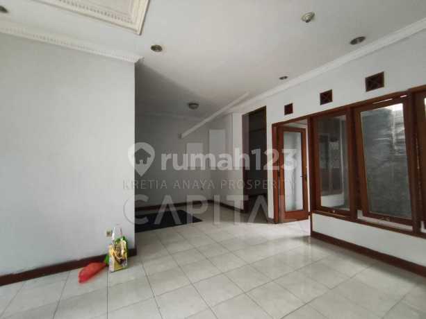 Rumah Nyaman dan Siap Huni di Batununggal Mulia Lokasi Strategis Aman