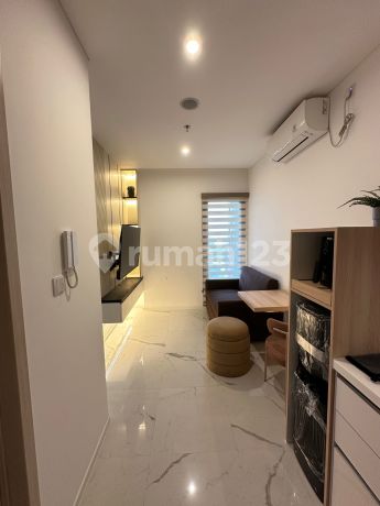 South Quarter Apartment 1 Bed Room 36 m Full Furnished Strategic Location