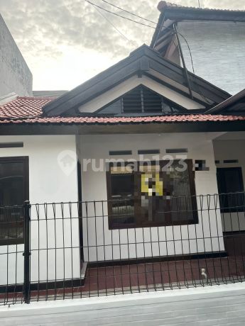 Dijual rumah pondok rosan wiyung surabaya barat dekat royal residence dan citraland Dijual rumah pondok rosan wiyung surabaya barat dekat royal residence dan citraland