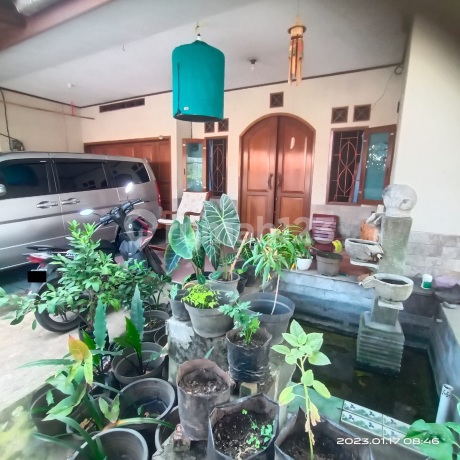 Rumah Dalam Komplek Aman di Batuwangi, Sukamenak