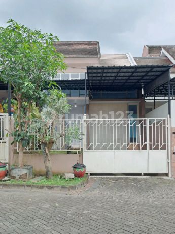 Rumah di De Cassablanca Residence Siap Huni Rumah di De Cassablanca Residence Siap Huni