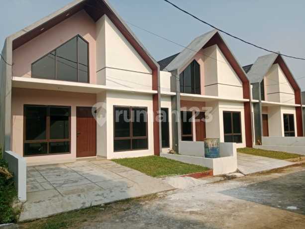Rumah 1 Lantai HGB Siap Huni di Cluster Royal Emerald, Bekasi