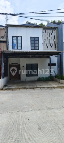 Rumah Siap Huni Dalam Hunian Yang Nyaman Di Green Bintaro Residence Rumah Siap Huni Dalam Hunian Yang Nyaman Di Green Bintaro Residence