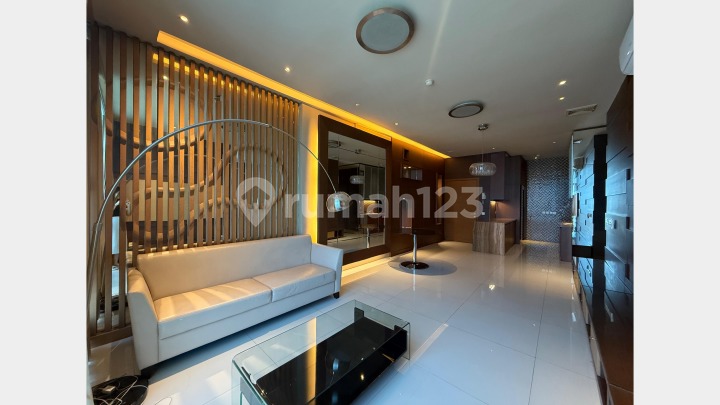 Apartemen Penthouse Aryaduta Cito, Furnish Lengkap Mewah di SBY