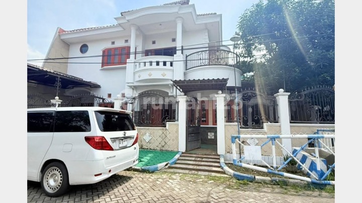 Ready to Occupy House, Nice &amp; Excellent in Pondok Tjandra