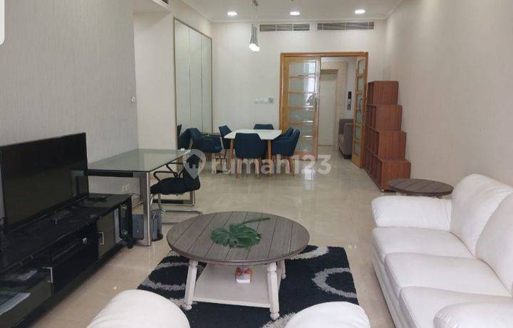 Di jual cepat  Apartemen 3 BR Furnish, Senayan Residences, Jakarta Pusat
