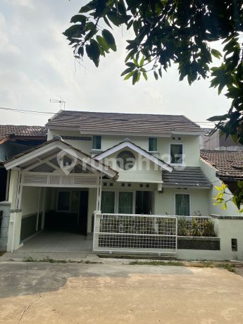 Rumah Cantik Asri Bagus Sekali di Villa Nusa Indah 2 Rumah Cantik Asri Bagus Sekali di Villa Nusa Indah 2