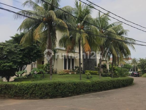 7.85m Jatipadang Townhouse Hoek Timur-selatan Ada Basement