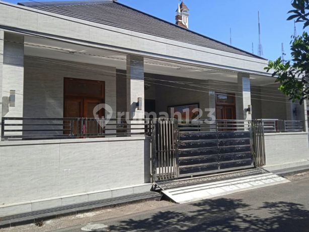 Dijual Rumah Mewah Bukitsari Bukit Agung Banyumanik dekat UNDIP Semarang Kota